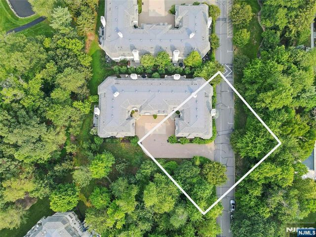 414 Bellaire Drive, Demarest, NJ 07627