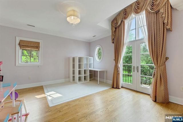 414 Bellaire Drive, Demarest, NJ 07627