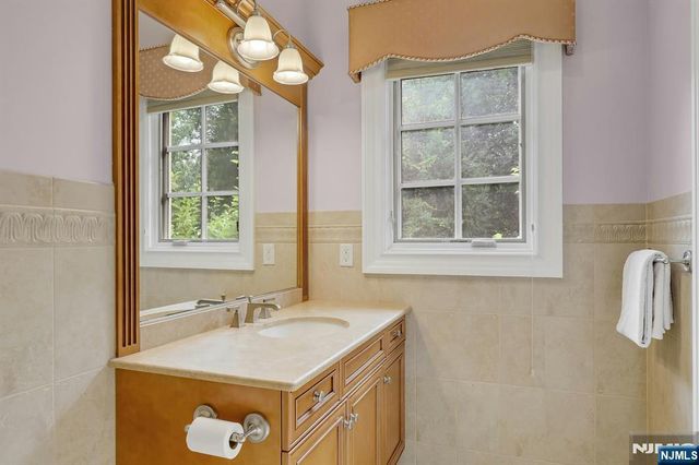 414 Bellaire Drive, Demarest, NJ 07627