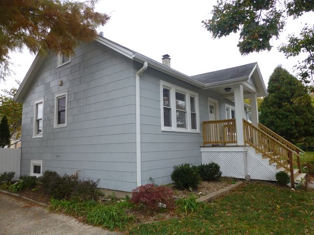 9016 Southview Avenue, Brookfield, IL 60513