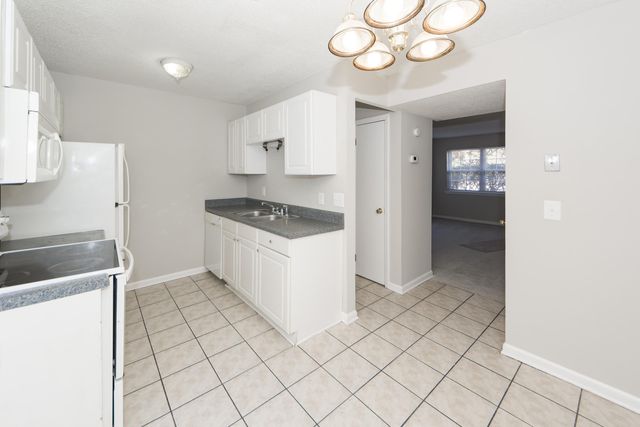 1305 Mathis Ferry Road, Mount Pleasant, SC 29464