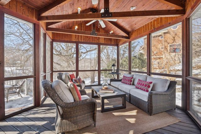 816 Westwood Drive S, Golden Valley, MN 55416