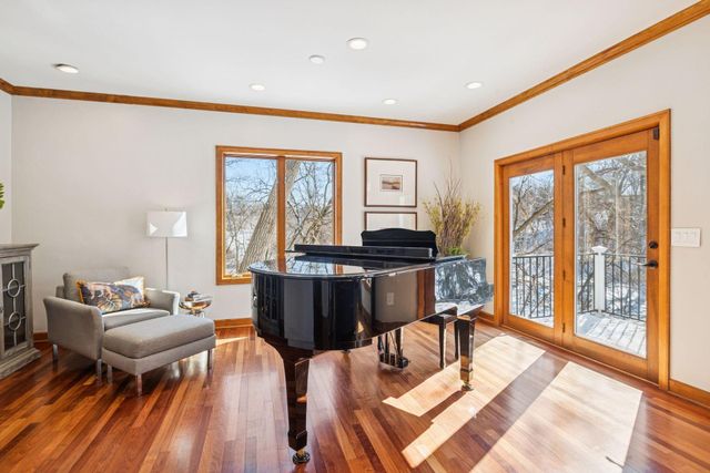 816 Westwood Drive S, Golden Valley, MN 55416