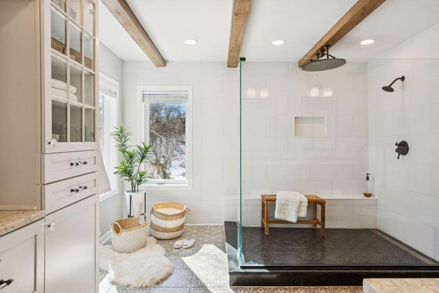 816 Westwood Drive S, Golden Valley, MN 55416