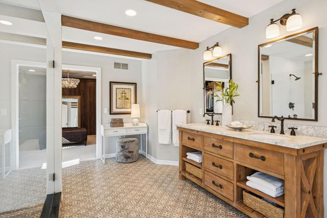 816 Westwood Drive S, Golden Valley, MN 55416