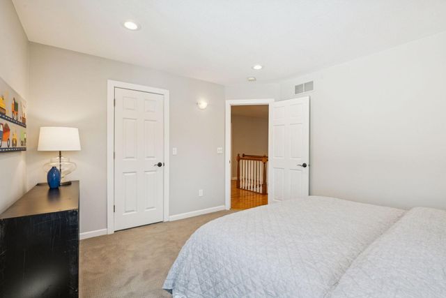 816 Westwood Drive S, Golden Valley, MN 55416