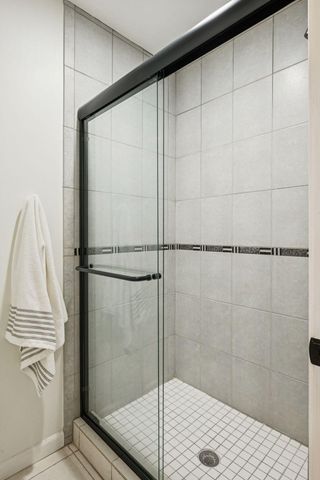 816 Westwood Drive S, Golden Valley, MN 55416