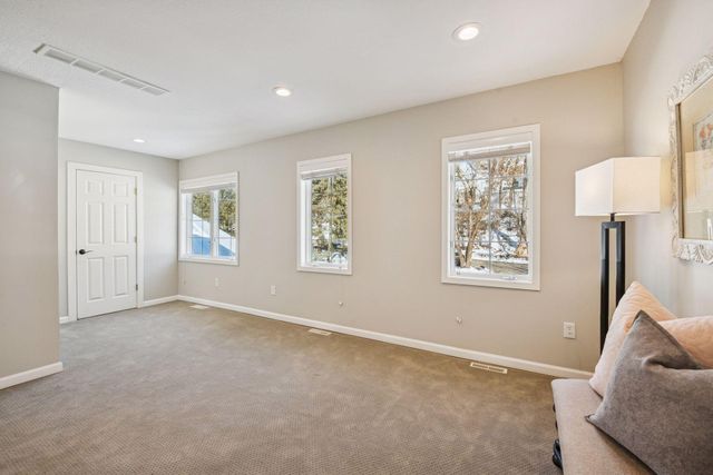 816 Westwood Drive S, Golden Valley, MN 55416