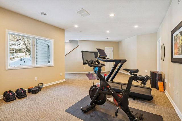 816 Westwood Drive S, Golden Valley, MN 55416