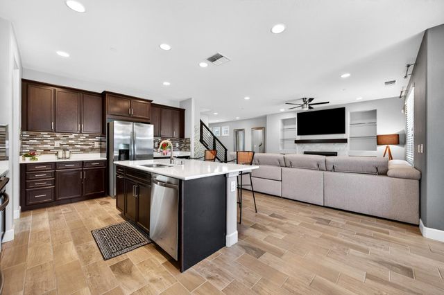 3096 Lamar Way, Roseville, CA 95747