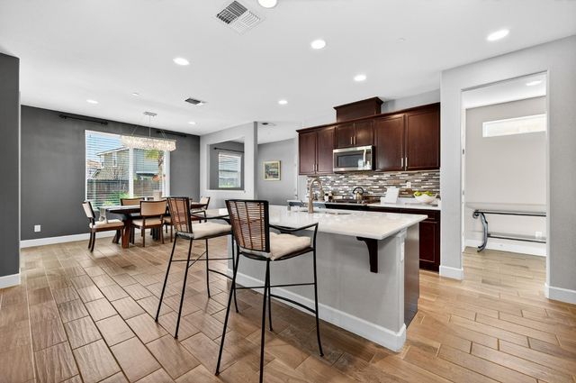 3096 Lamar Way, Roseville, CA 95747