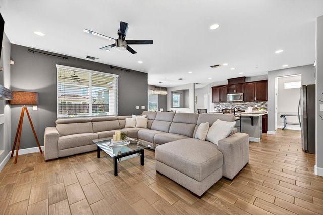 3096 Lamar Way, Roseville, CA 95747