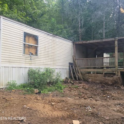 7134 Brewer Rd, Maryville, TN 37801