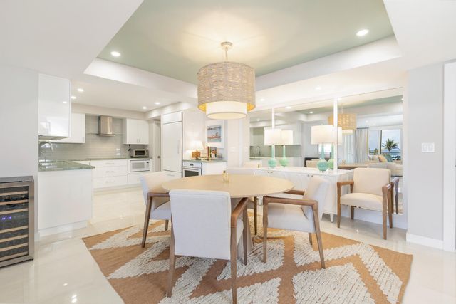 2600 S Ocean Boulevard 302w, Palm Beach, FL 33480