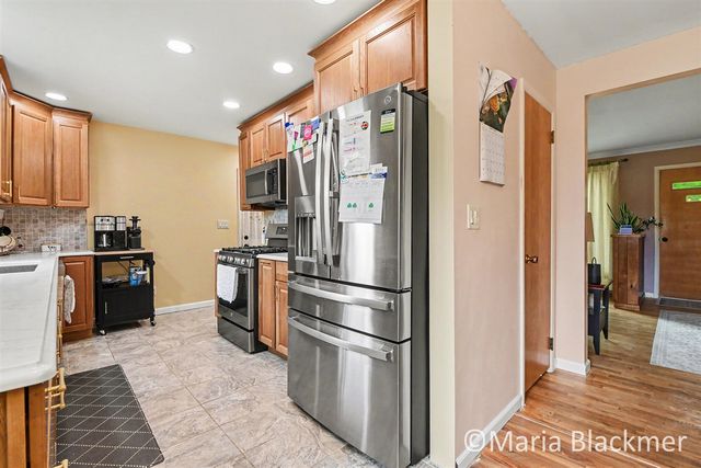 640 Division Street, Ionia, MI 48846