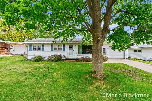 640 Division Street, Ionia, MI 48846