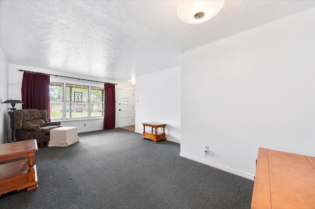 1320 Lexington Drive, Garland, TX 75041