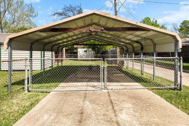 1320 Lexington Drive, Garland, TX 75041