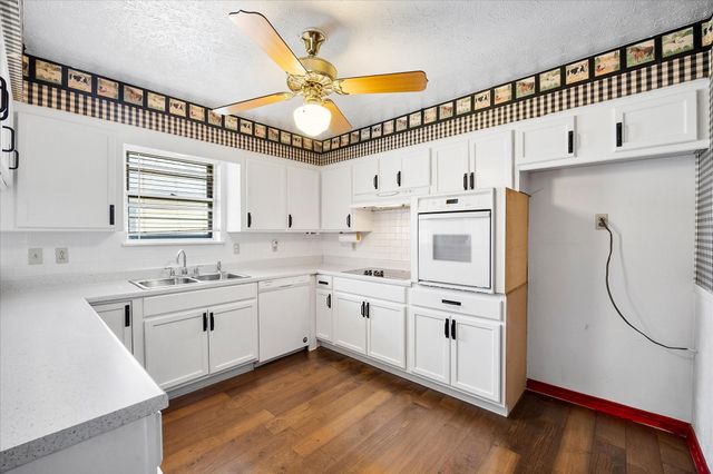 1320 Lexington Drive, Garland, TX 75041