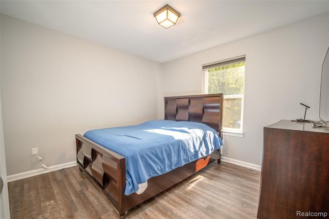 11913 Tuttle Hill Road, Willis, MI 48191