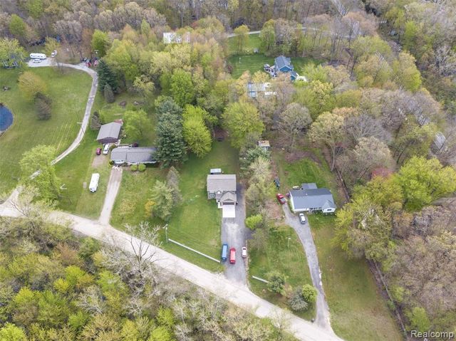 11913 Tuttle Hill Road, Willis, MI 48191