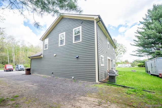 11913 Tuttle Hill Road, Willis, MI 48191