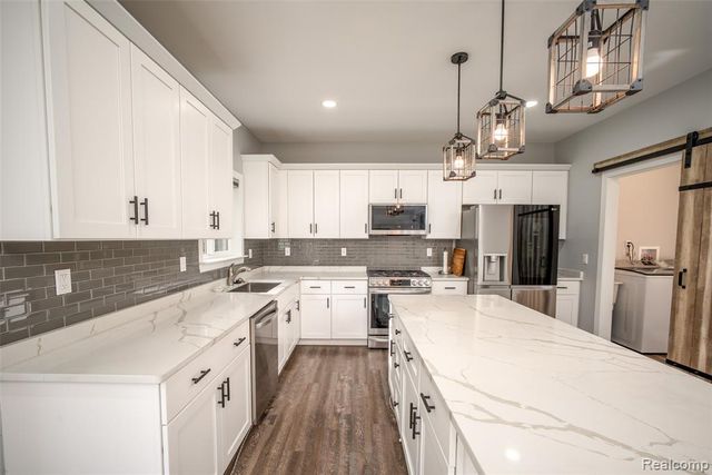 11913 Tuttle Hill Road, Willis, MI 48191