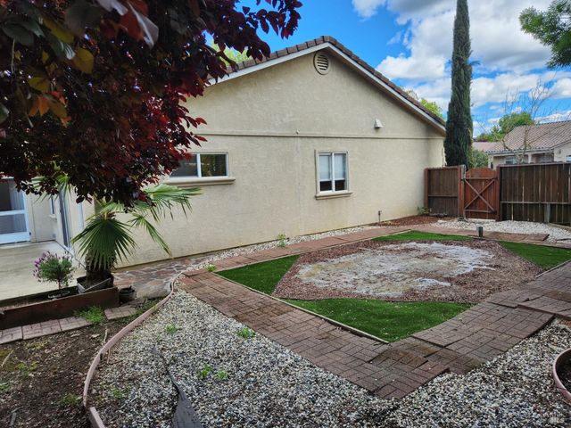 464 Beltrami Dr, Ukiah, CA 95482