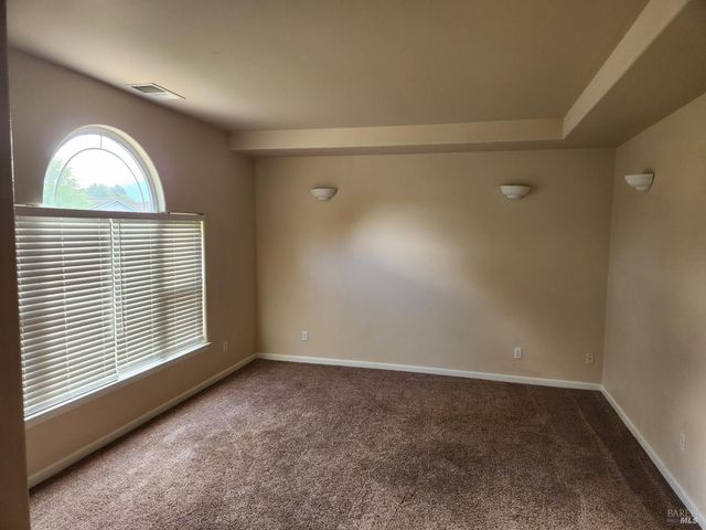 464 Beltrami Dr, Ukiah, CA 95482