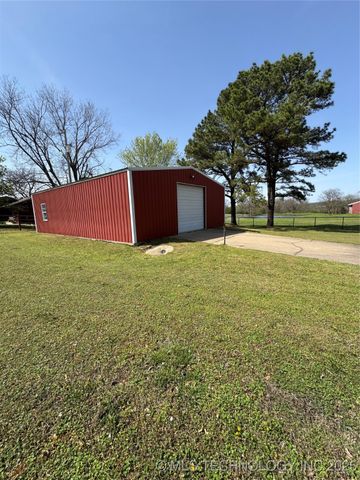 5140 E Smith Ferry, Muskogee, OK 74403