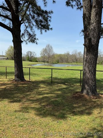 5140 E Smith Ferry, Muskogee, OK 74403