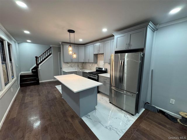 435 East 51 Strret, Brooklyn, NY 11203