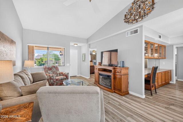 13327 W BOLERO Drive, Sun City West, AZ 85375