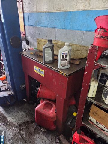 457 Teaneck Road, Teaneck, NJ 07666