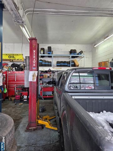 457 Teaneck Road, Teaneck, NJ 07666