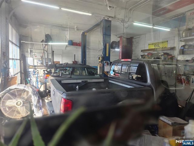 457 Teaneck Road, Teaneck, NJ 07666