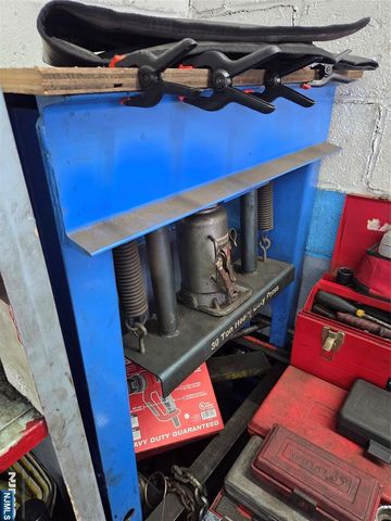 457 Teaneck Road, Teaneck, NJ 07666