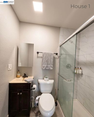 3425 Decoto Rd, Fremont, CA 94555