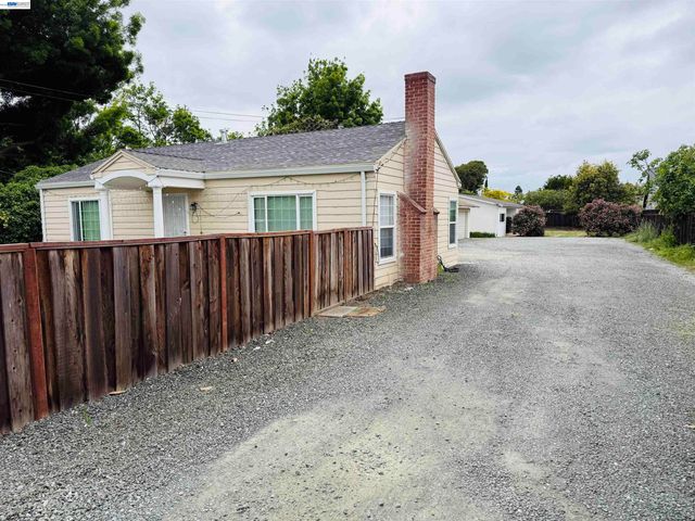 3425 Decoto Rd, Fremont, CA 94555