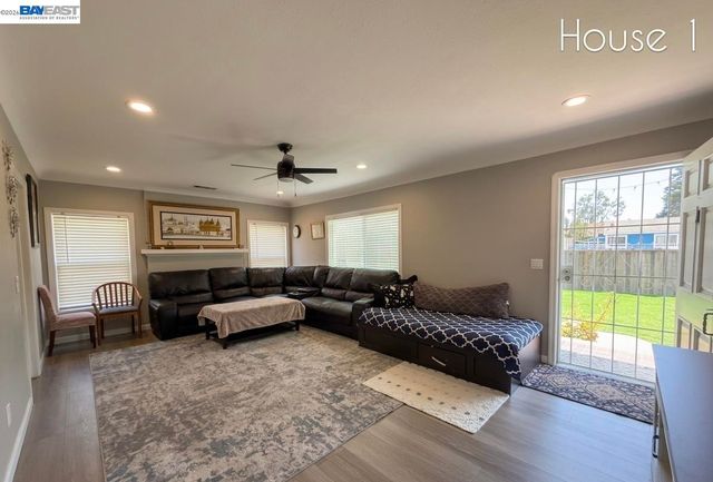 3425 Decoto Rd, Fremont, CA 94555