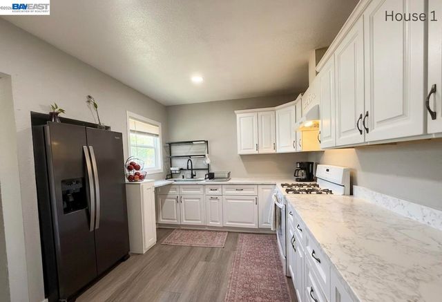 3425 Decoto Rd, Fremont, CA 94555