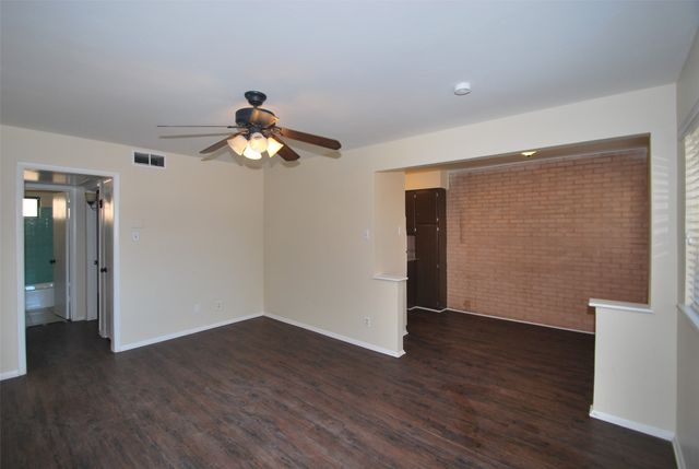 5004 Live Oak Street 106, Dallas, TX 75206