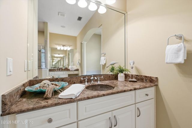 560 SEBASTIAN Square, St. Augustine, FL 32095