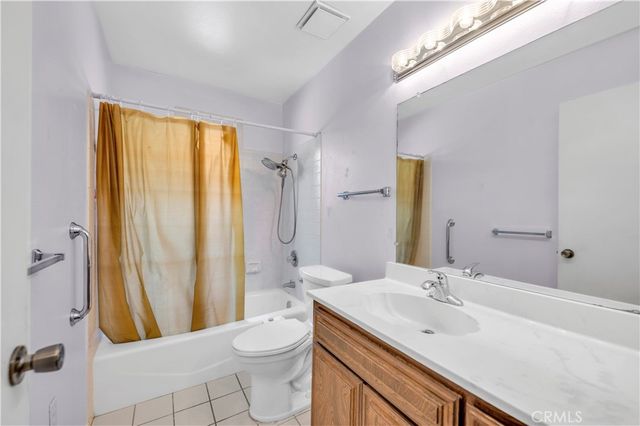 1114 Bottle Tree, Hemet, CA 92545