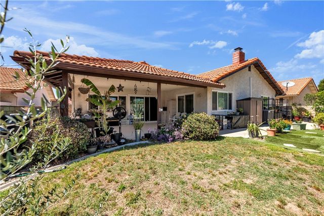 1114 Bottle Tree, Hemet, CA 92545