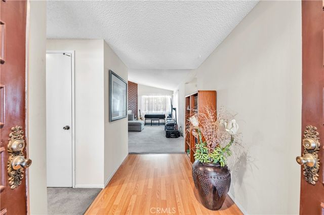 1114 Bottle Tree, Hemet, CA 92545