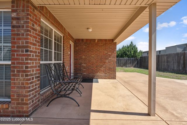 3407 Oakridge Avenue, Lubbock, TX 79407