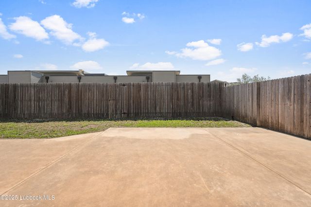 3407 Oakridge Avenue, Lubbock, TX 79407