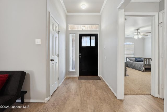 3407 Oakridge Avenue, Lubbock, TX 79407