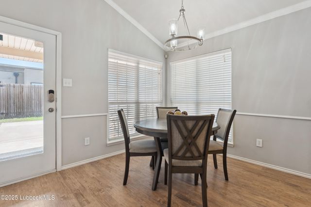 3407 Oakridge Avenue, Lubbock, TX 79407